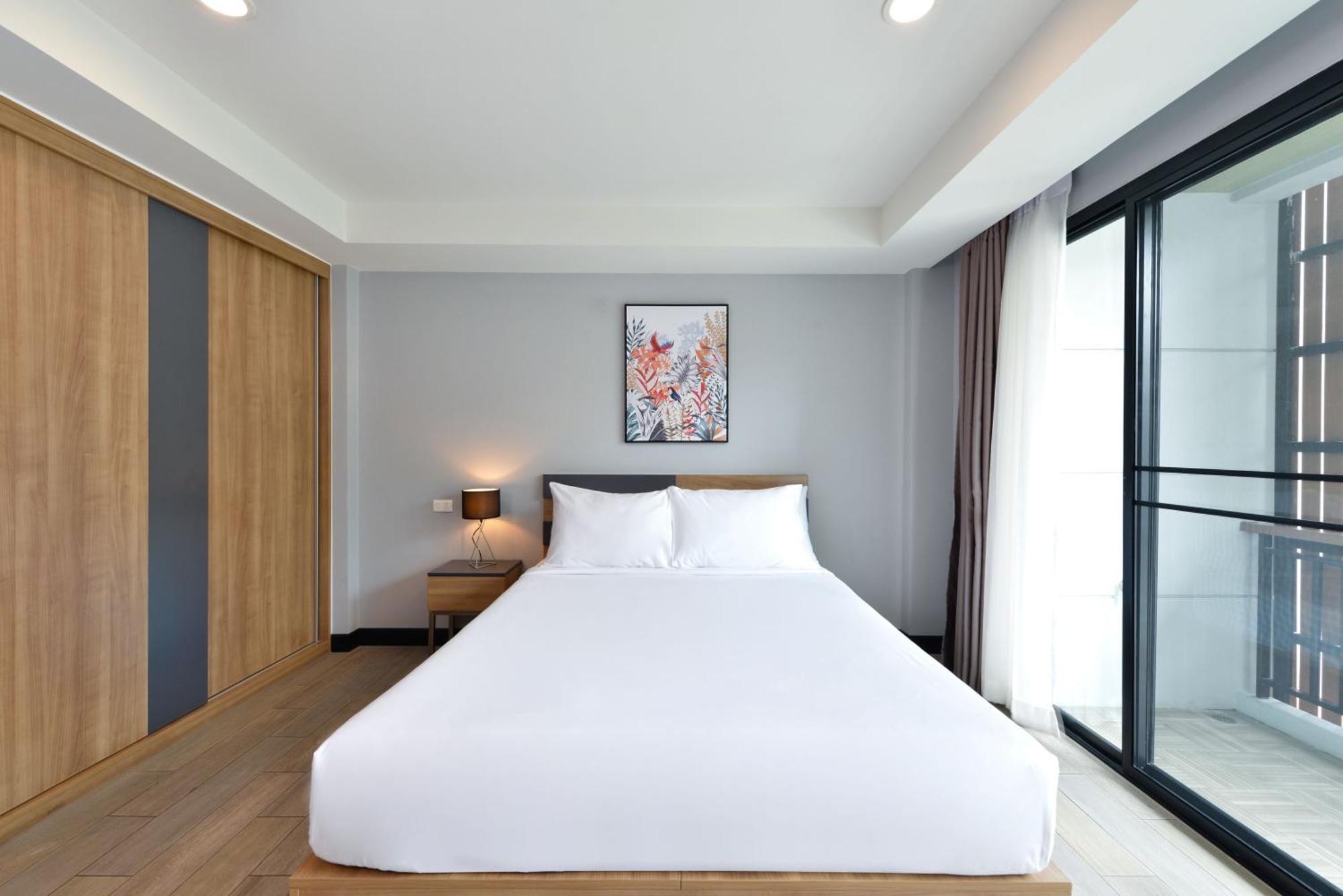 Raweewan Residence Hotel Bangkok Buitenkant foto