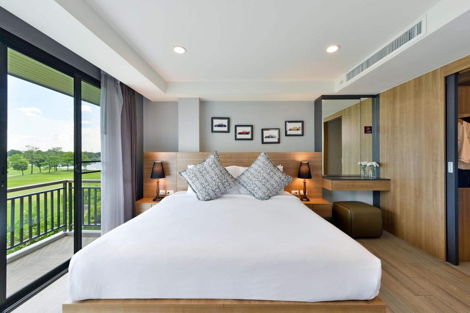 Raweewan Residence Hotel Bangkok Buitenkant foto